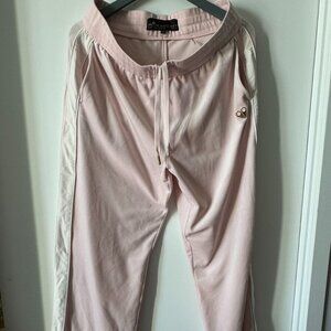 Moose knucles pink pants